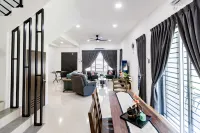 Pool Villa 3 | Karaoke BBQ | Near Lost World by i Homes - 別墅