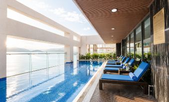 Canary Gold Hotel Quy Nhon - Beachfront, Iconic Location