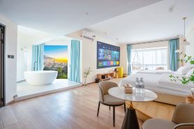 Senjian Muxi Homestay (Chunxi Road Taikoo Li)