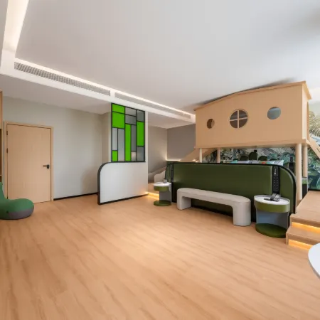 Rizhao Wucai Aolai Haizhiqing Hotel