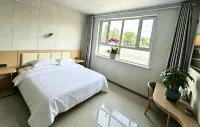 Qitai Qichilili Farm Stay