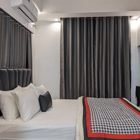 Entire Designer Service Apartment (Not a Hotel) | Free Airport Pickup | Discount