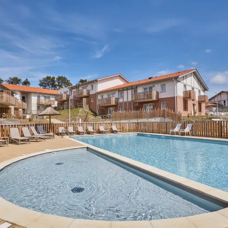 Odalys Bleu Canopée Residence Отели в г. Мимизан