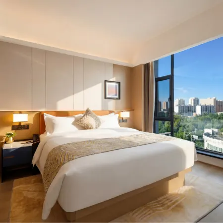 Baicheng Xingye Starry Night Hotel