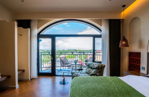 Yining · Fengheli | Mellow · View · Design Boutique Stay (Renziqiao)
