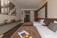 Shangri-La Wangchen Xinju Inn - Parkering