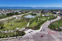 Wanrun Grand Hotel (Zhaosu County Tianma International Tourism Culture Plaza Branch) - Mountain view