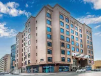 Best Western Premier M Four Hotels Hotels near Union Metro Station