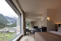 雨崩慢山MANSHAN・金雪焚き火プライベート温泉マナーハウス - バー