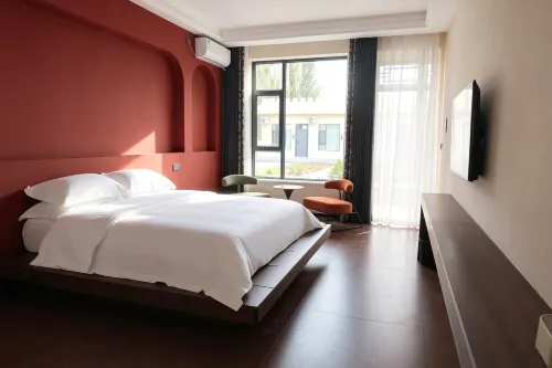Huocheng Shanyu Quanju | Radiant · Vale · Lustre Homestay (Jieyou Princess Lavender Garden) - موقف سيارات