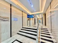 Luxury Apartment At Palette Al Zahiyah Tower Near Abu Dhabi Mall With Pool And Gym - 2-Star
