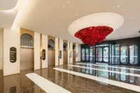 NOVARE Snail · Nuo Jing Hotel (Dalian Zhongshan Square) - 2-Star
