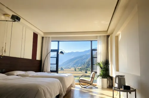 Linzhou Homestay - pemandangan pegunungan