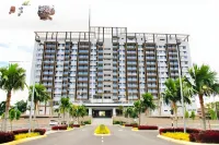 Amverton Cove Golf & Island Resort - parking