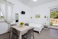 Casa Vacanze Senia Del Rais - parking