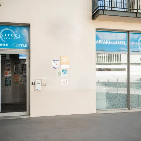 Zenitude Hôtel-Résidences Narbonne Centre