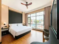 Lingshui Wangye Scenic Apartment - New