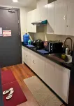 Cozy Condo Bed Space | Secure Cabinets + Wi-Fi/Parking + Full Appliances - Yüzme Havuzu