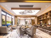 Changshuo Impression Hotel (Anji Wanxiang World Shopping Plaza) - parking