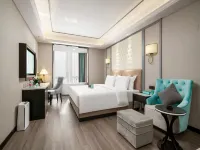 Xana Hotelle Hotel (Jiujiang Railway Station Wanda Plaza)