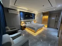 Seaview International Apartment - 인 (Inns)