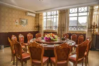 Lvchun Green East Business Hotel Hotels in Lüchun County