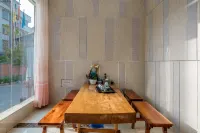 Pu'er Shannian Inn (Waltz Plaza)