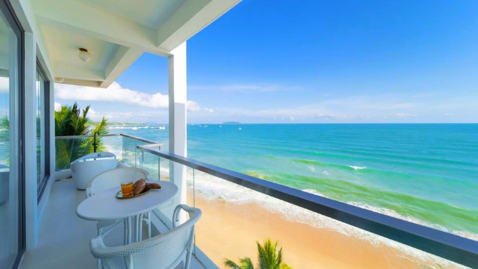 Hailing Island Poly Shili Yintan Haitang Bay Holiday Apartment