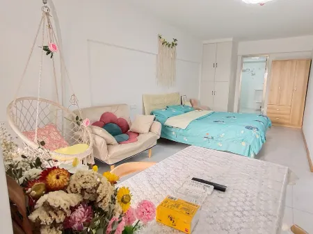 Meow Meow Apartment