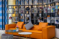 H·Anyue Hotel (Foshan Lecong Louvre International Furniture Expo Center)