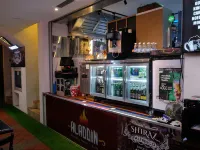 ساندبيبر هوتل Hotels near محطة بغيس للنقل السريع