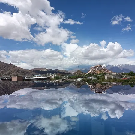 Lhasa Snow Paradise International Hotel (Potala Palace)