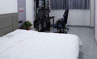 Cool Tour Space E-sports Hotel
