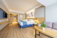 Wolfe Hotel (Jiangnan Wanda Plaza Tingzi Wharf)