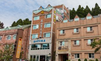 Gau Shan Ching Hotel