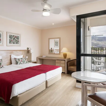 Dorisol Buganvília Studio Hotel