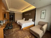 Shiji Jinyuan International Hotel Hotel di Laifeng