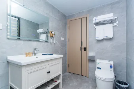 Mia Hotel (Jiaodong international airport store)
