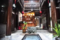 Jianshui First Line Tian Inn