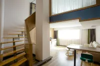 Quanzhou Dehua Yixuan Crossing Hotel (Cidu Avenue Branch)
