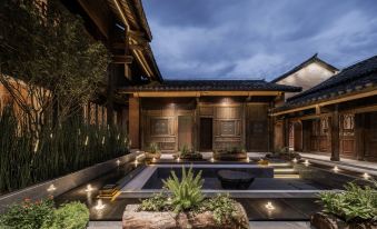 Xichang Solowandering Holiday Hotel