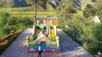 Collaboration Star Valley Tourist Resort Hotels in Hezuo