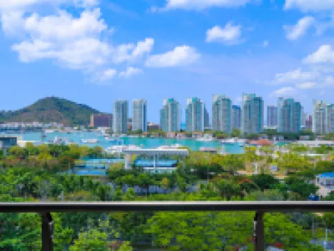 Four Seasons Ocean Courtyard Hotel Sanya Hotels in Sanya