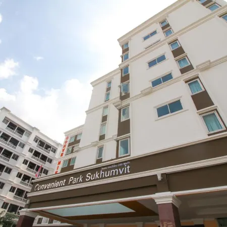 Convenient Park Bangkok Отели рядом с достопримечательностью «Станция BTS - Punnawithi»