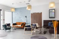 Holiday Inn Express Marseille Airport Hotels in Vitrolles