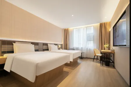 Home Inn (Wuhan Station Happy Valley) Отели рядом с достопримечательностью «Wuhan Keji Daxue Chengshi College»