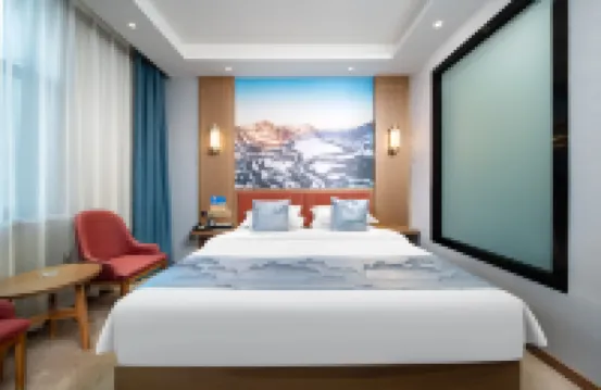 Marriott Holiday Hotel (Kuche Railway Station)