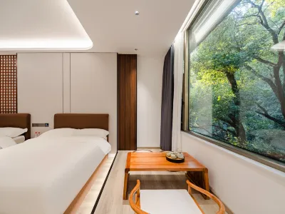 Floral Hotel·Shanshui Talk Hotel (Lushan Donglin Temple Store)