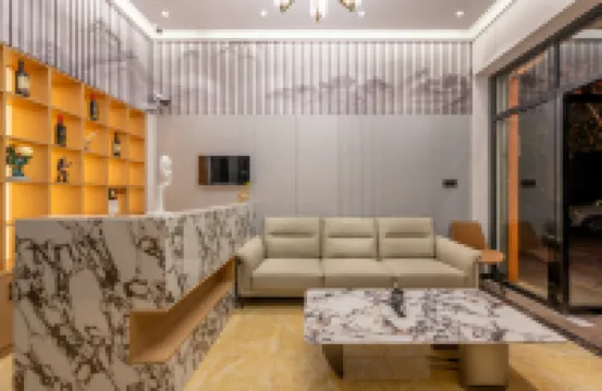 Mu You Jiu Di Hotel (Qujing No. 2 High School)
