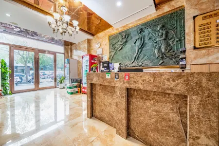 Atour Hotel Shanghai (Wenhan Road) Отели рядом с достопримечательностью «Shanghai University of Engineering Science (Longteng Road)»